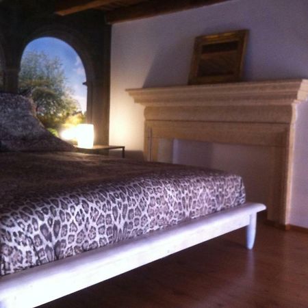 Casa Archi - Balcone Sul Fiume Apartman Verona Kültér fotó